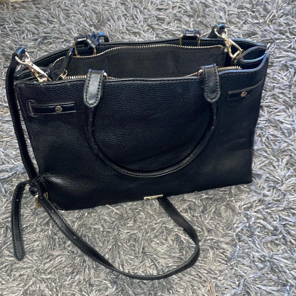 Aldo black and gold handbag crossbody purse shoulder strap